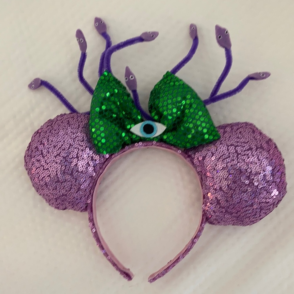 Mickey Ears & Silver Fox leggings: Cecil themed ears/leggings from Moster’s Inc